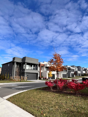 1820 Canvas Way London Ontario, Canada