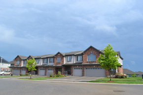 397 - 497 Skyline Avenue, 480 - 520 Sunnystone Road London Ontario, Canada