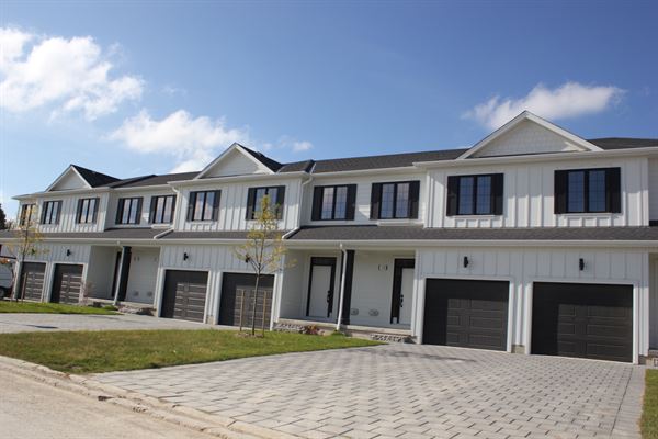 1960 Evans Blvd London Ontario, Canada