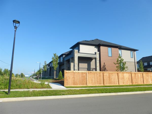 2427 Daisy Road London Ontario, Canada