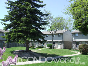 789-901 Southdale Road East London Ontario, Canada