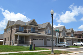 201-241, 202-210, 216-228, 232-240 Palmer Lane Woodstock Ontario, Canada