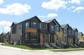 819 Kleinburg Drive London Ontario, Canada