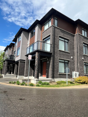 3260 Singleton Avenue London Ontario, Canada