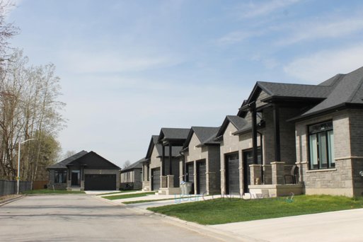 383 Daventry Way London Ontario, Canada