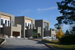 495 Oakridge Drive London Ontario, Canada