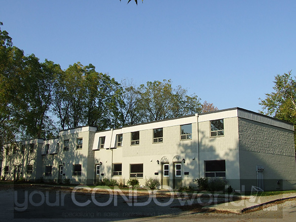 271 Thames Street North “River Thames Condominiums” Woodstock Ontario, Canada
