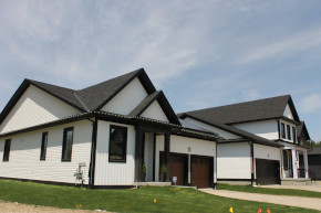 297 Whiting Street Ingersoll Ontario, Canada
