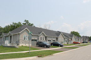 1-15 Cash Crescent Woodstock Ontario, Canada